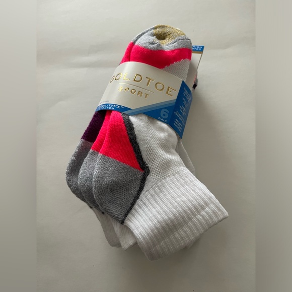Gold Toe Sport Half Cushion Quarter Socks Fits Women’s Shoe Size 6-9 - Picture 1 of 4